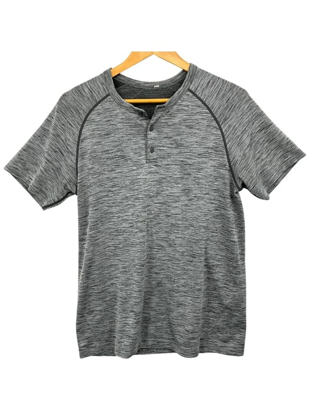 Lululemon Metal Vent Tech Henley Shirt Mens Medium Gray Short Sleeve Running